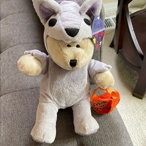 Starbucks Bearista Bear in purple dragon costume with Trick or Treat Bag